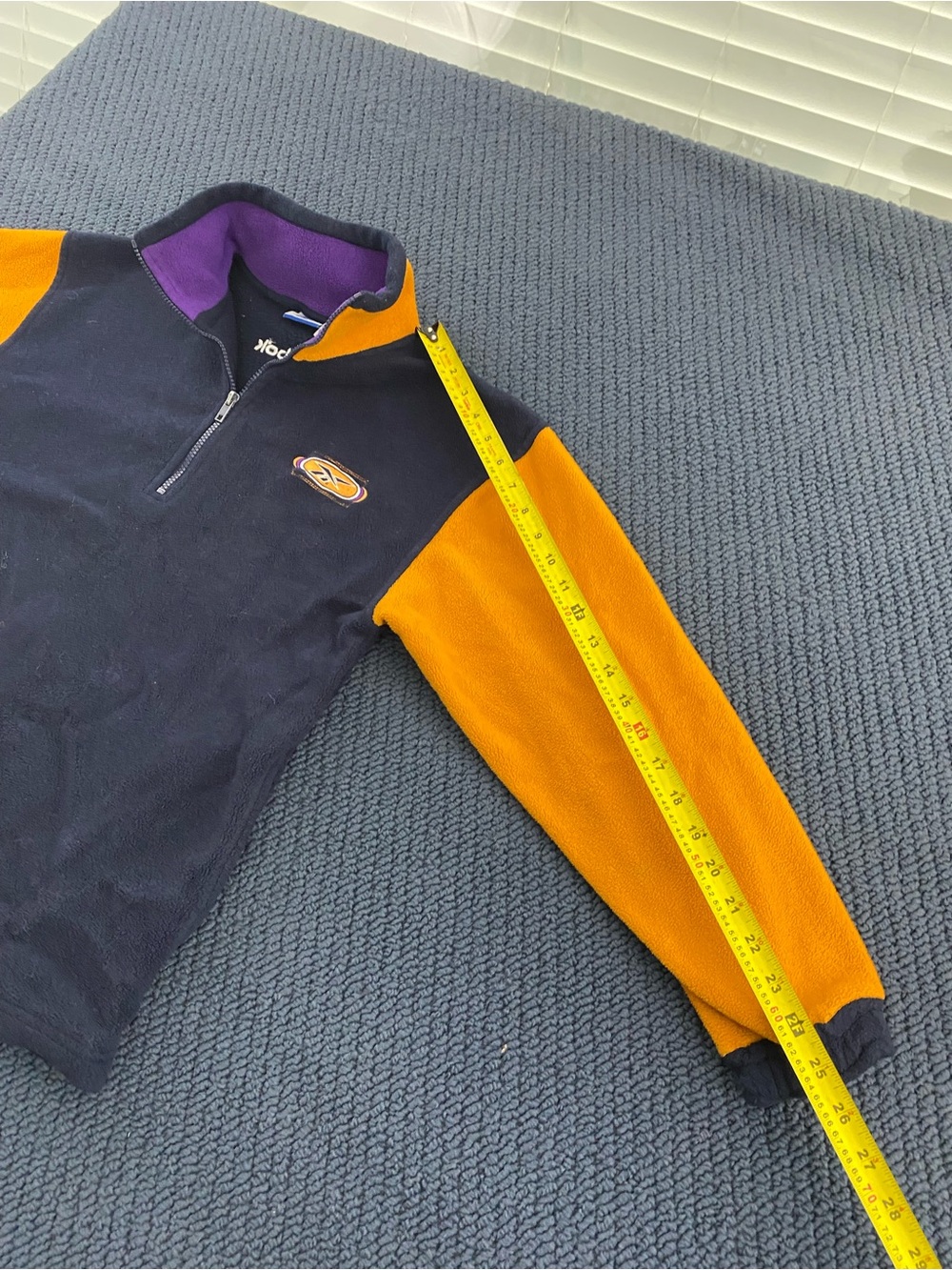 Vintage Reebok Quarter-Zip Fleece - Picture 9 of 9